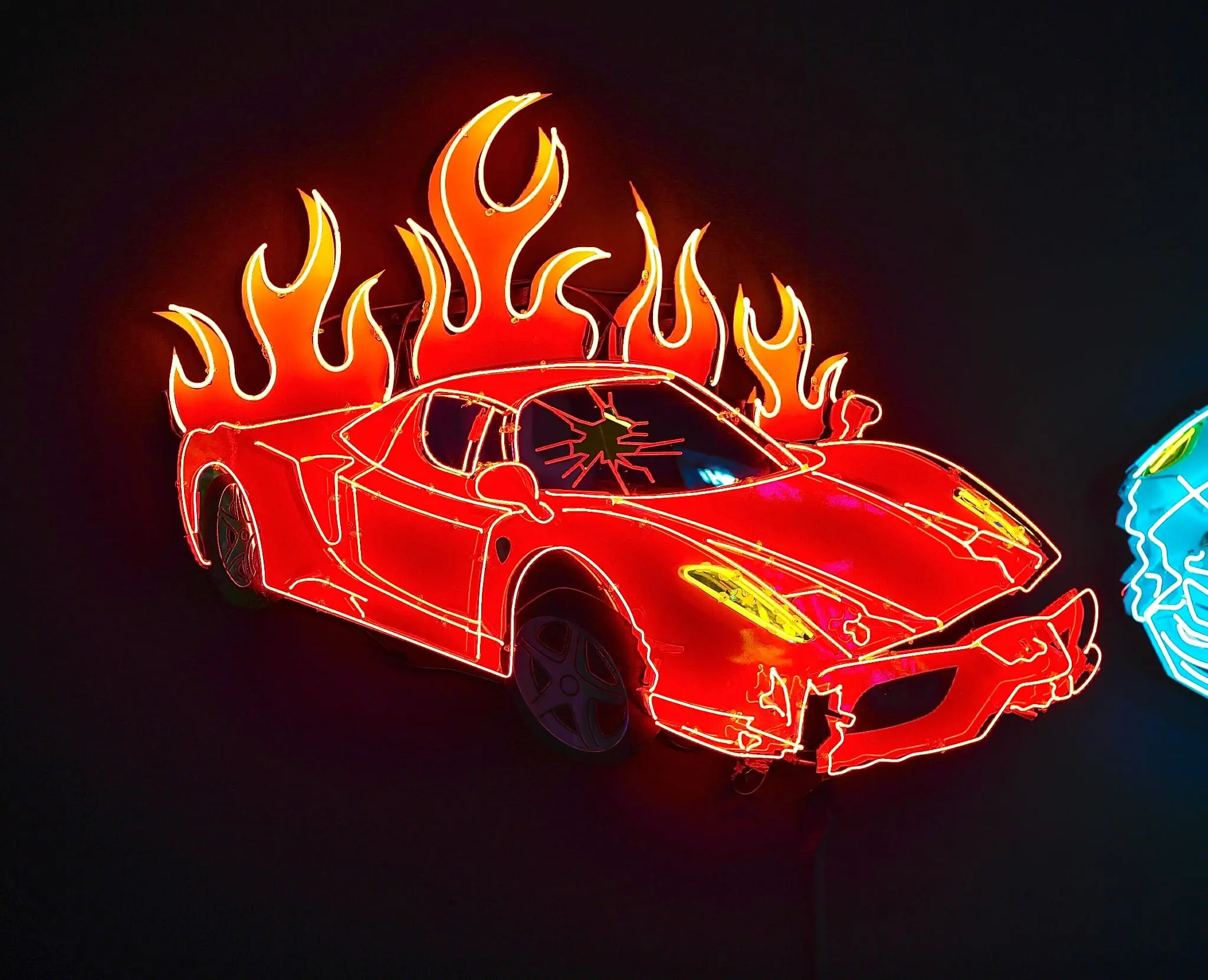 Screenshot 2 of Neon Flamingo