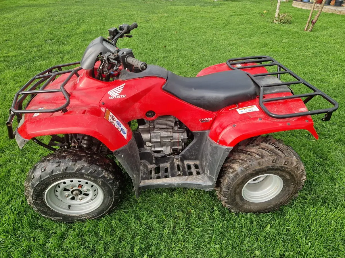 Screenshot 1 of Honda TRX 250 Quad Bike – Reliable, Low 