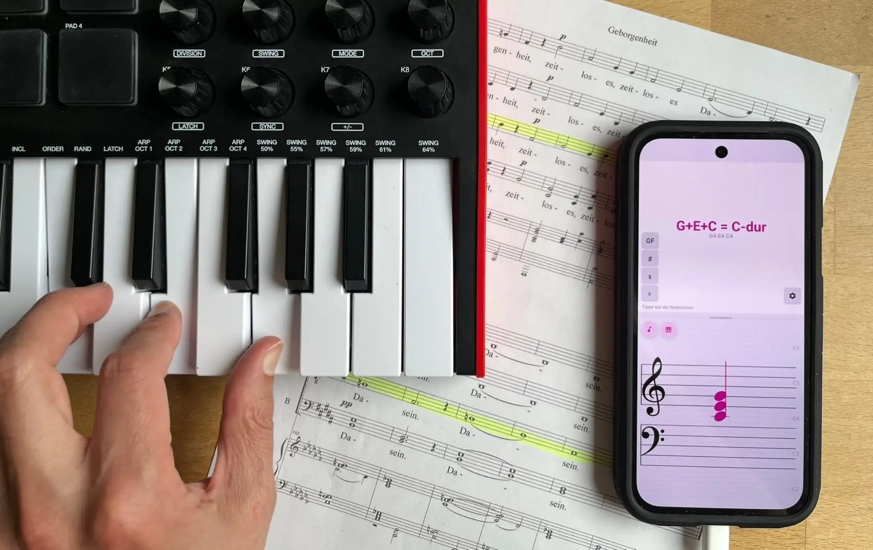Screenshot 2 of Tap The Tone