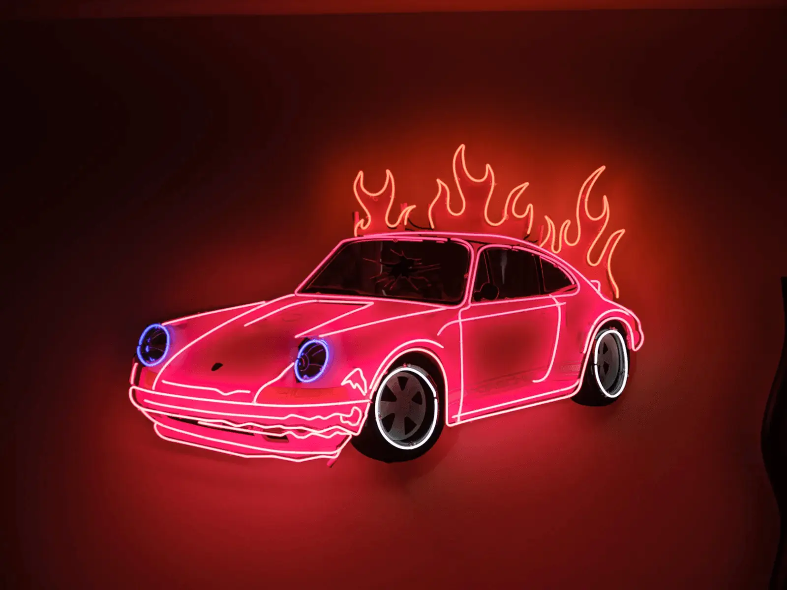 Screenshot 1 of Neon Flamingo