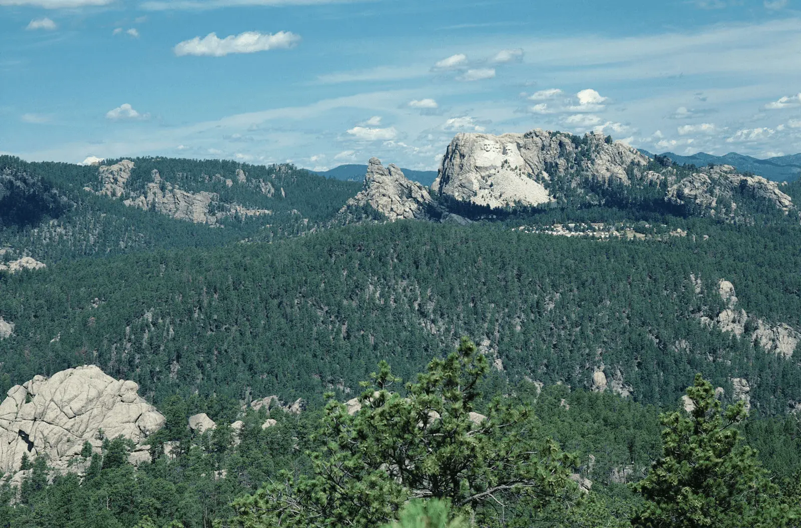 Screenshot 1 of Black Hills Hotels