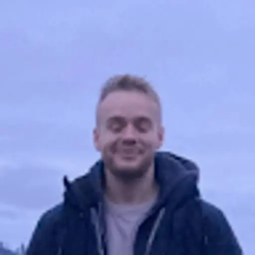 amosbastian